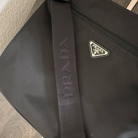 Prada Midnight Black Tessuto Nylon&Saffian Leather Crossbody Women and for Men - Picture 2 of 4